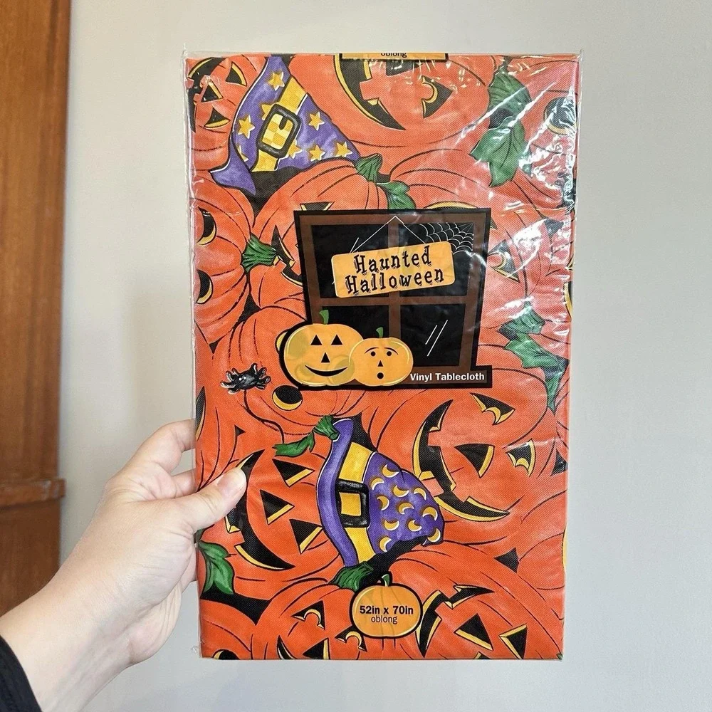 New VTG‎ Vinyl Halloween Tablecloth Jack O Lanterns Witch Hat Oblong 52x70